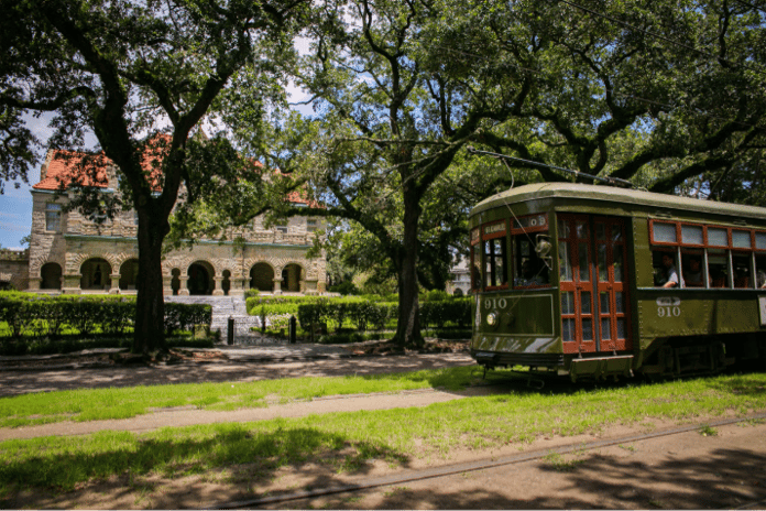 St Charles Avenue streetcar
